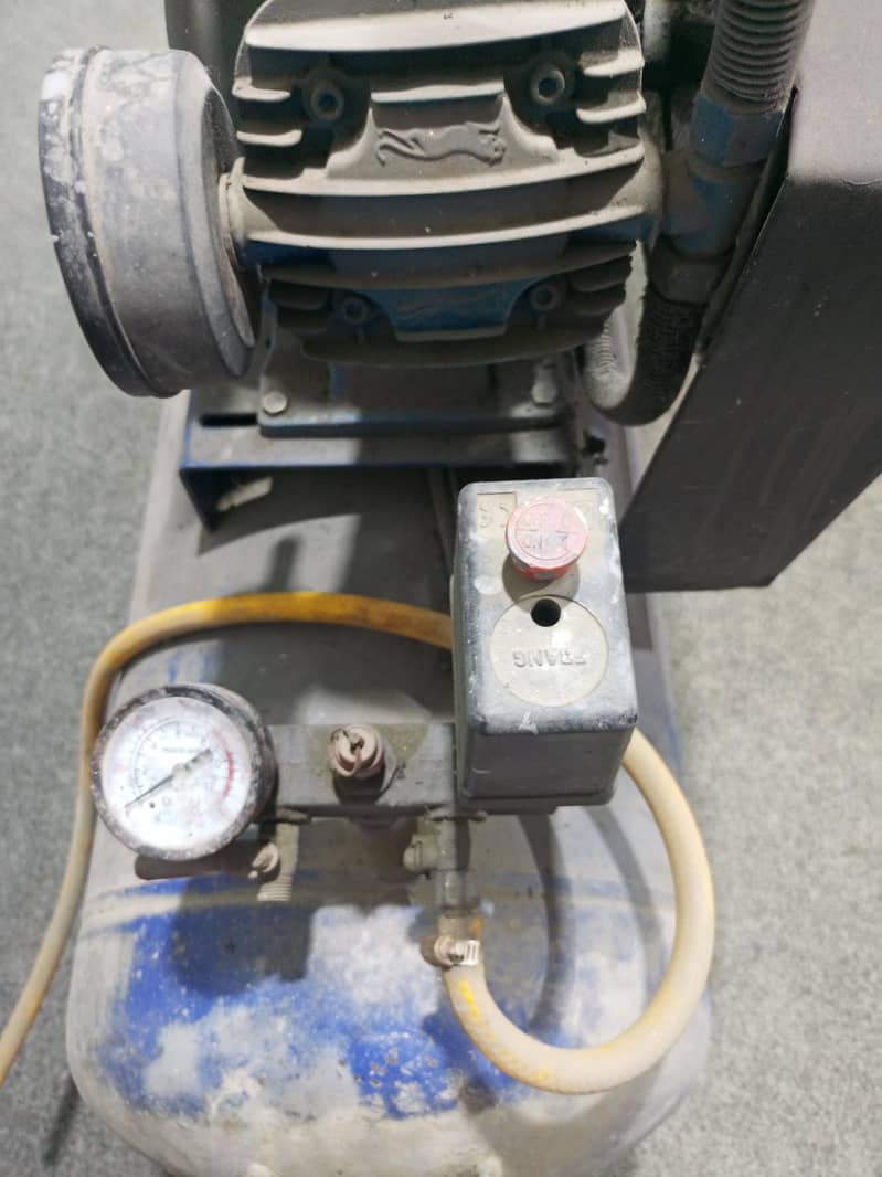 air compressor 10
