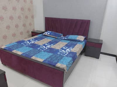 bed set with dressing table almost new