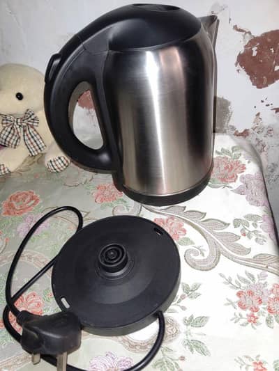Geepas electric tea  2000w