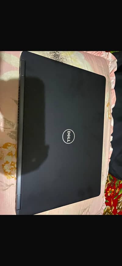 Used 10/9 condition with charger