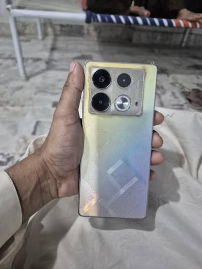 Infinix Note 40