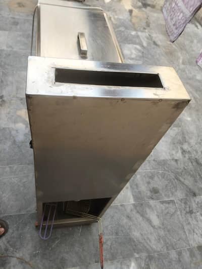 commercial fryer