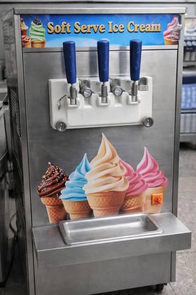 Ice Cream Machine