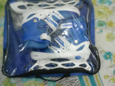 new roller skate for skating with safety gears