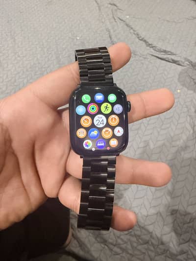 Apple Watch Series 8