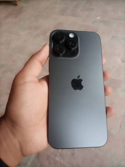 Apple iPhone 16 Pro Max