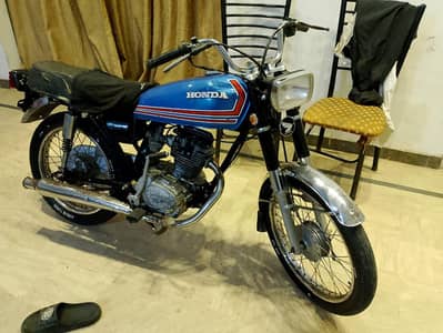 HONDA CG 125 old is gold Japanese model 91 Karachi num