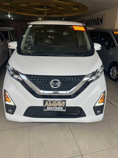 Nissan Dayz Pro pilot highway star