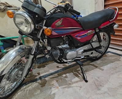 Honda CD100