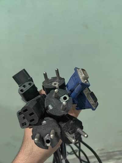 VGA cables and computer power supply cables for sale