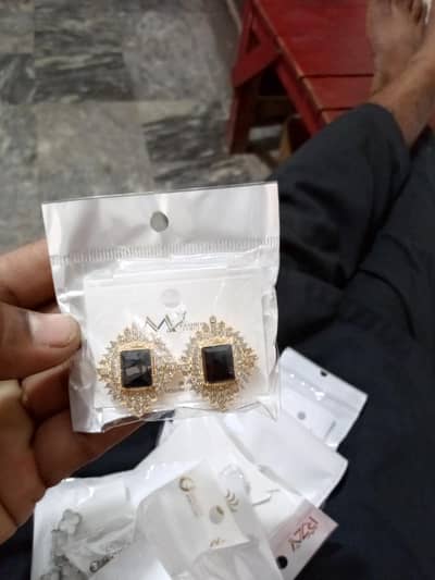 all types important stainless and gold plated jewelry avabile hey and