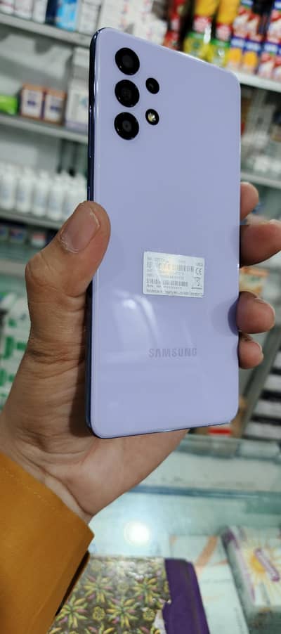 SAMSUNG A32