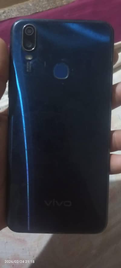 vivo y 11 urgent sell