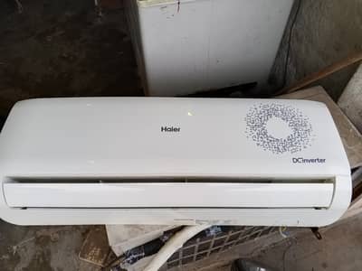 Haier inverter AC  R410 gas