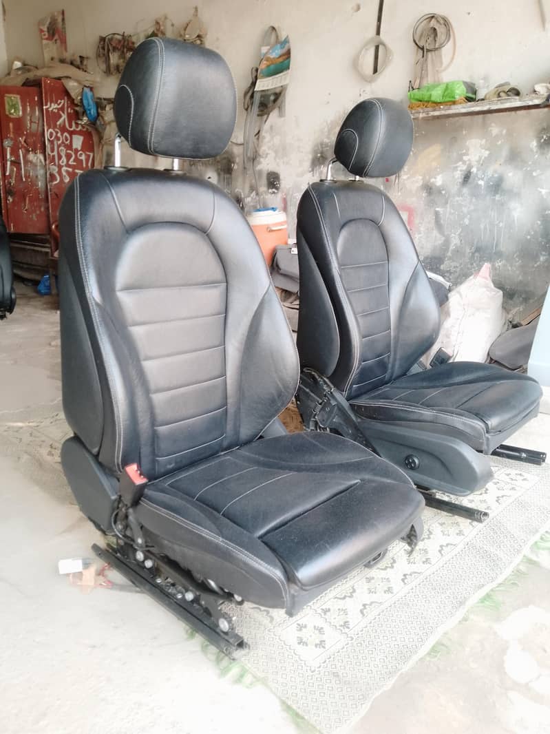 important Electrionic leather seats 3