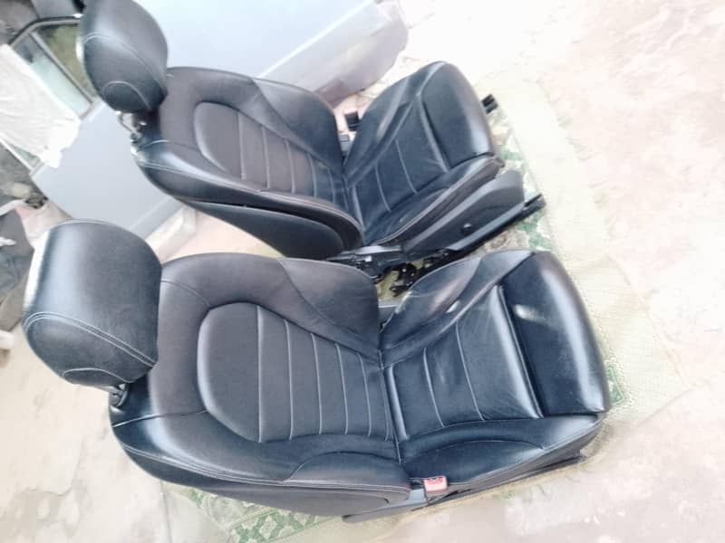 important Electrionic leather seats 9