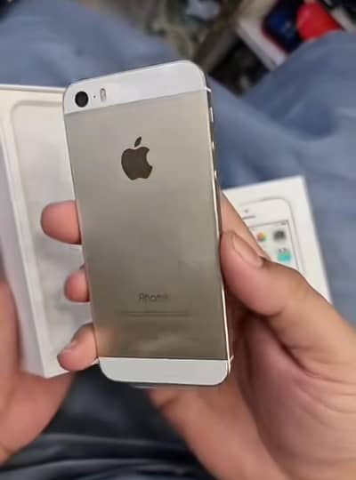 iPhone 5S 64 GB Full Box for sale Call My WhatsApp 0341/2721/593