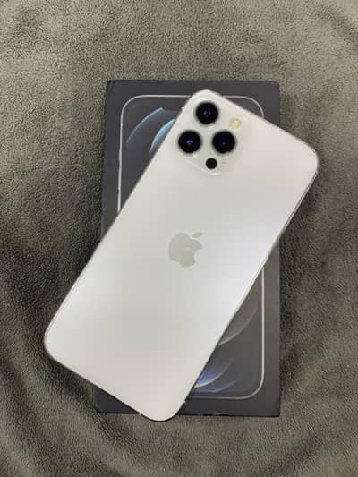 iPhone 12 Pro Max 128gb with complete box.
