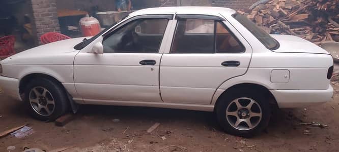 Nissan sunny good condition