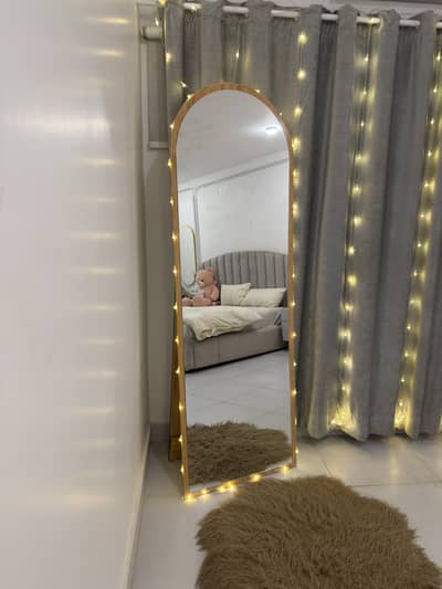 Standing dome full length mirror 72inches x 24inches (6feet x 2feet)