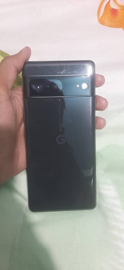 Google pixel 7 with 10 on 9 condition