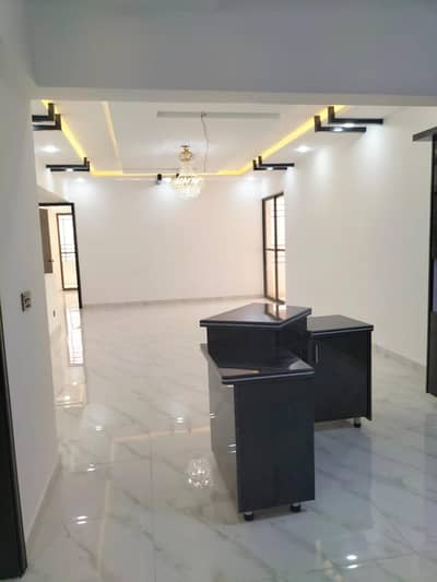 4BED D/D Apartment Available For Sale