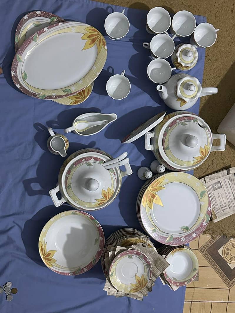 dinner set 1
