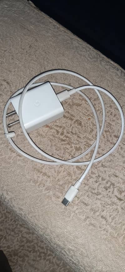 google pixel charger original with 100 %  garanty