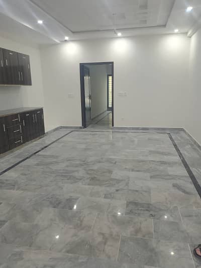 1200sqft office available for rent