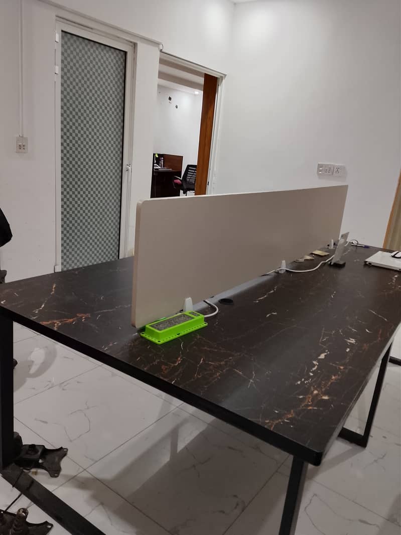 Office workstations 3