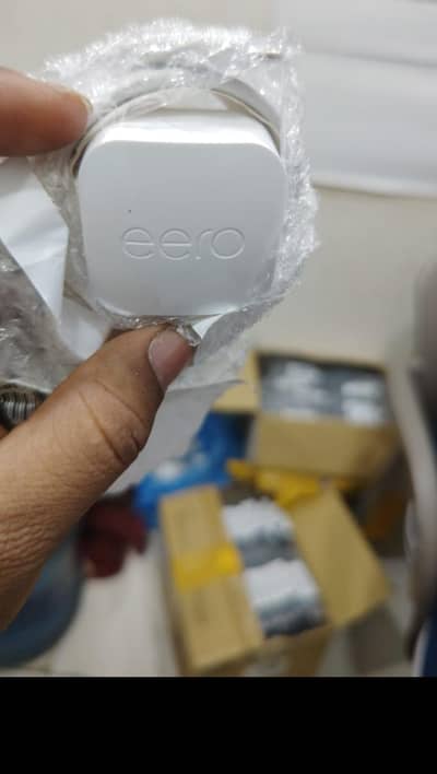 Eero Charger Aqous R7 Campitble Charger, also for other devices