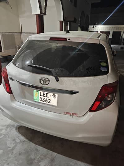 Toyota Vitz 2012