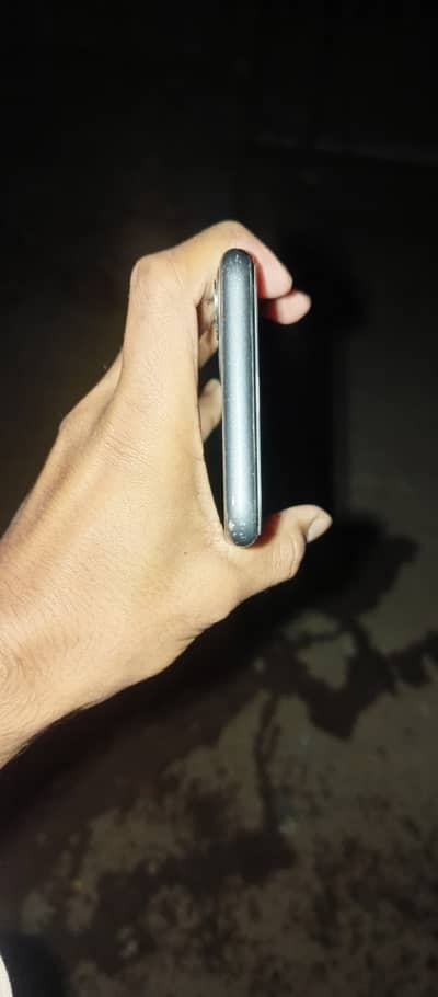 iPhone 11non pta battery change