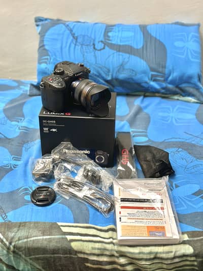 LUMIX G5s With 12-35 2.8 Lens