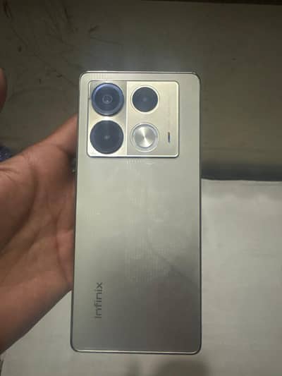 Infinix Note 40 (