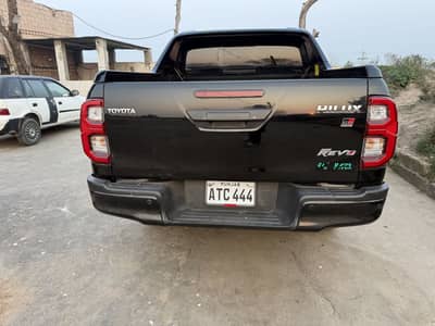 Hilux 4x4 Toyota GR