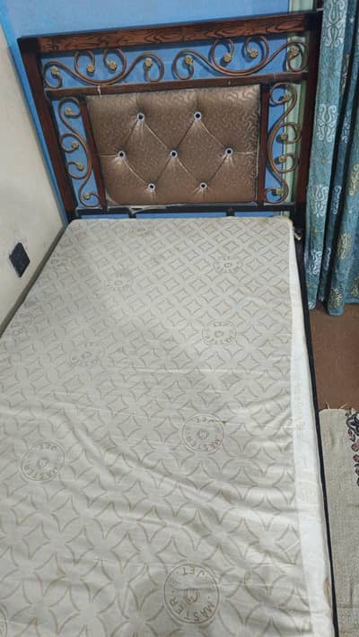 Single Iron Bed With Mattress