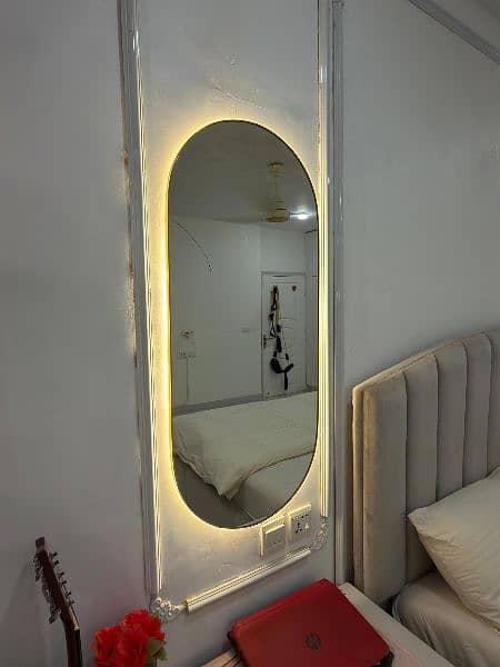 Light mirror 4