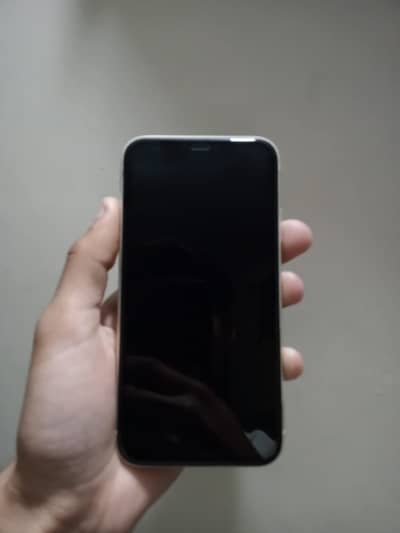 Urgent Sale Iphone 11 64GB Non-PTA Factory Unlock Pannel Line