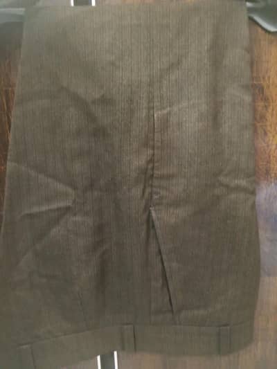 Men's Formal Dress Pent for sale in Mehndi color, Waist 34