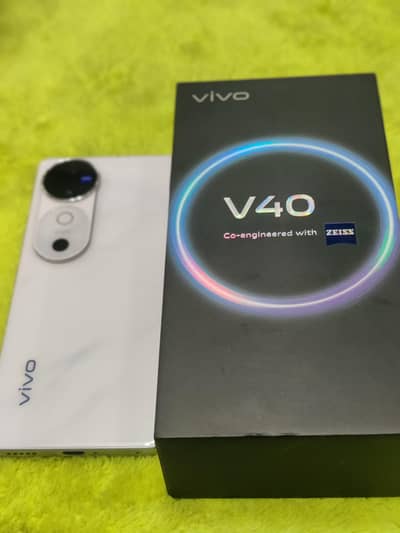 Vivo V40 5G