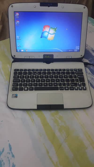 Zoostorm Fizzbook Laptop Almost New