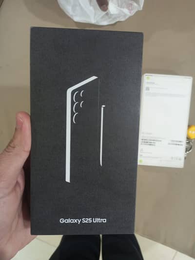 Samsung Mobile S25 Ultra