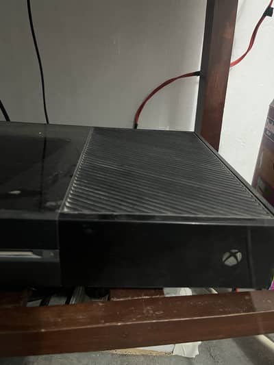Xbox one 500gb 35-40 Games