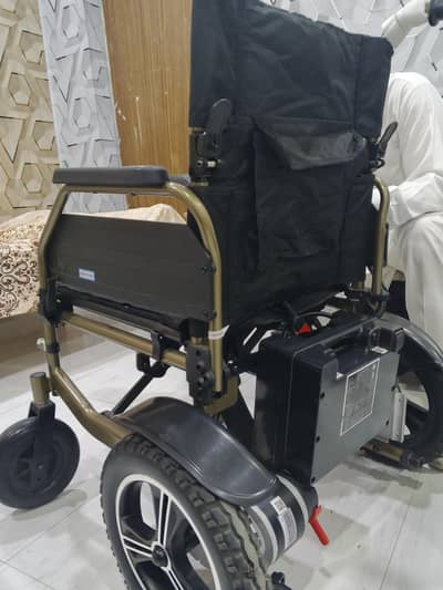 Electric Wheelchair