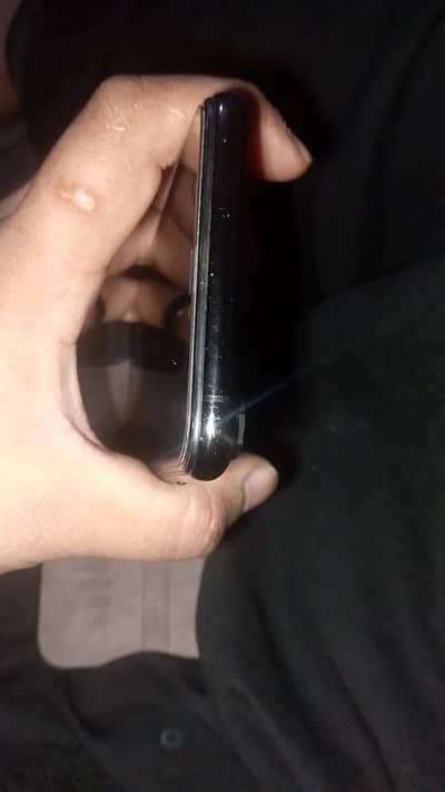 Factry un lok.   Face id of.  Batry 100.64 gb.   Whatsap. 0348 2884847