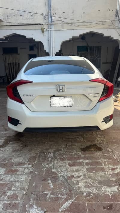 Honda civic 2017 white | excellent condition |Lahore Register| 51 lakh