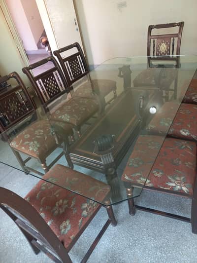 dinning table with chairs
