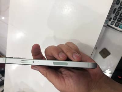 Iphone 12 factory unlock 128 GB