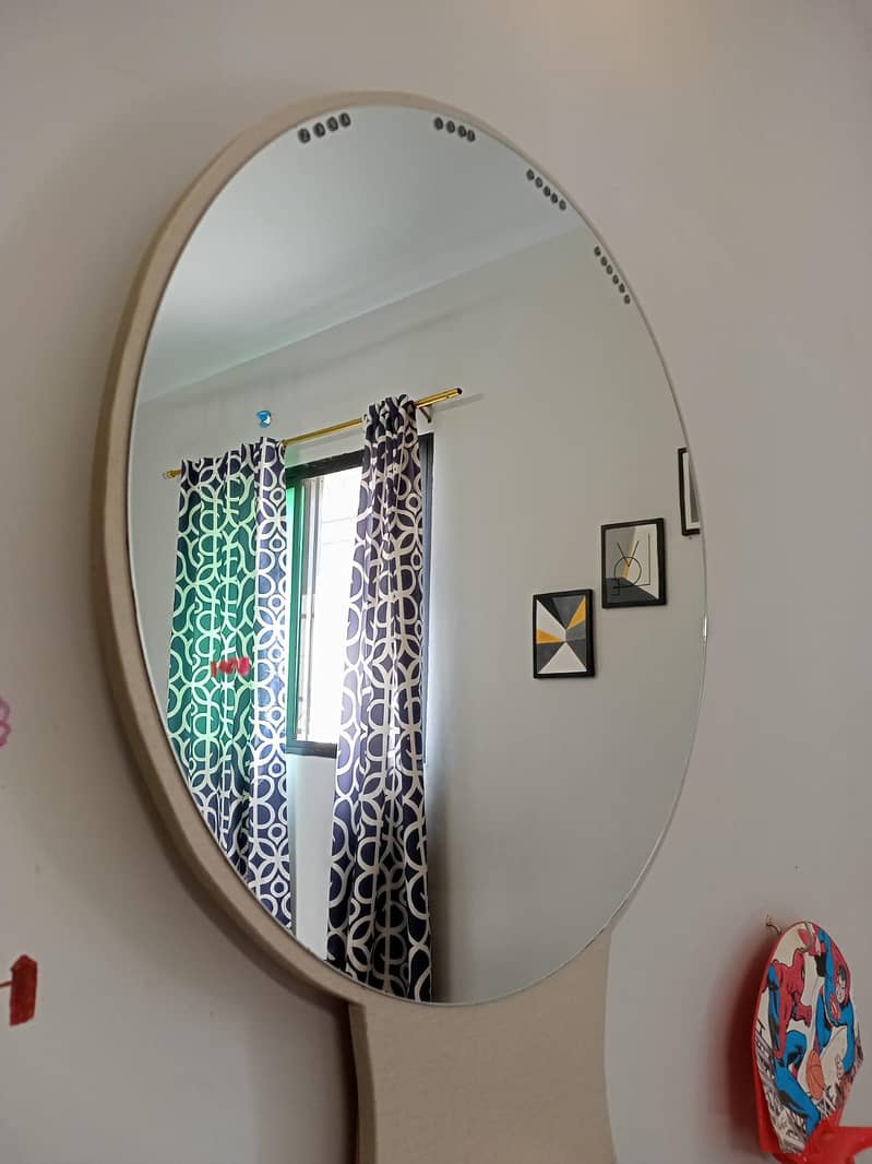 Dressing table for sale - Dressers & Drawers - 1111716718